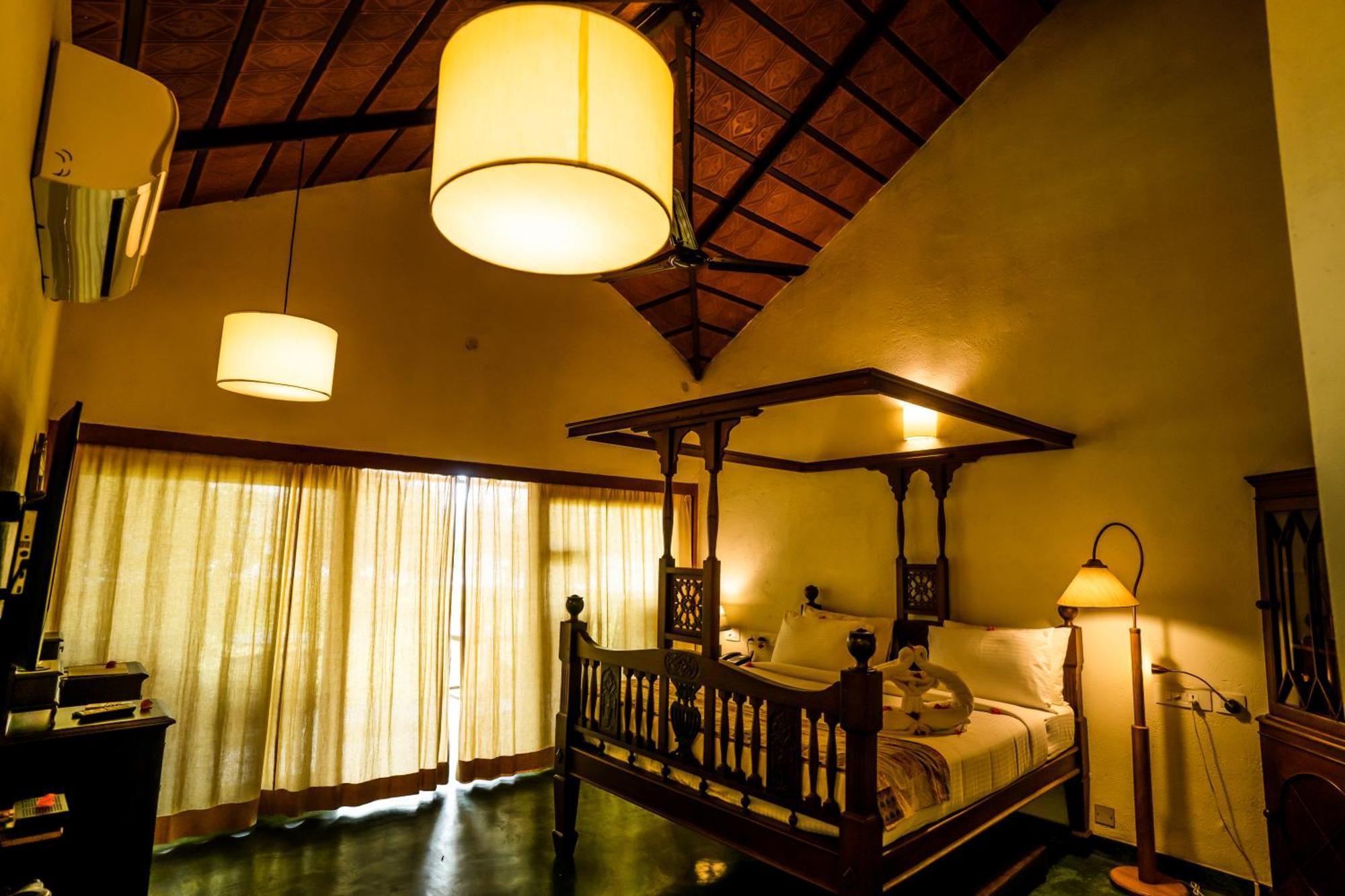 Cranganor History Cafe & Riverside Chateau North Paravur Kültér fotó